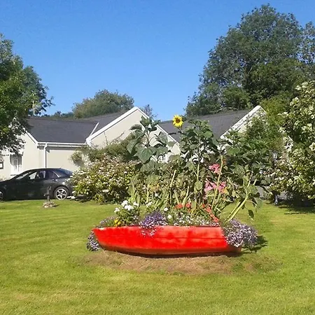 The Rose Garden And Cafe 3*
